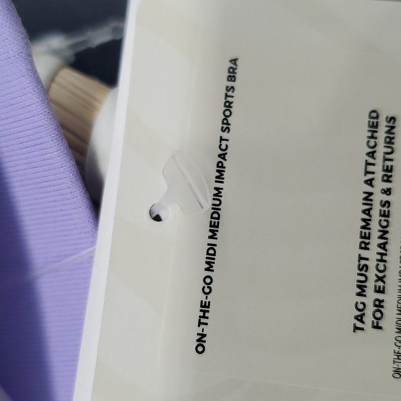 NEW Fabletics On-The-Go Midi Medium Impact Padded Sports Bra Size 1X - Picture 10 of 10